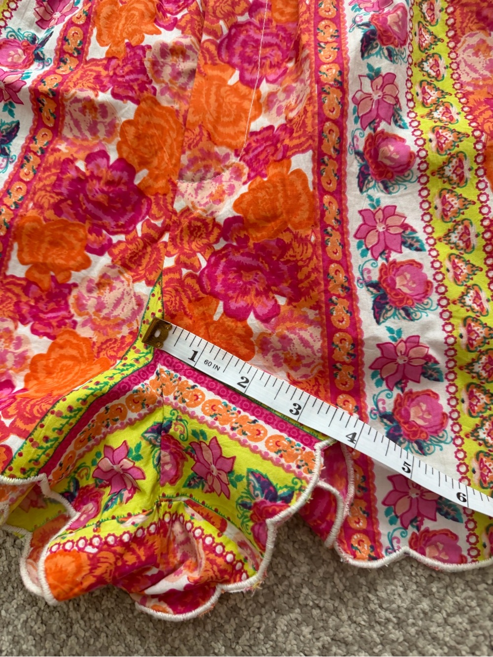 Elizabeth James - size L - Floral Scallop Hem Shorts - - Picture 6 of 7